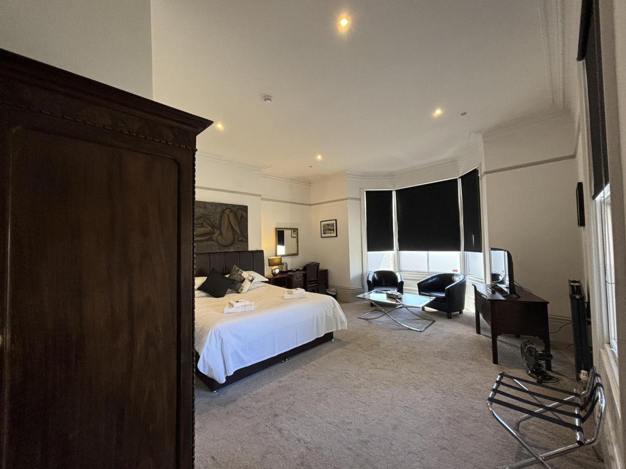 The Chapel House Hotel Scarborough Room photo